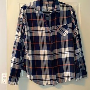 Plaid light weight 100% cotton button down